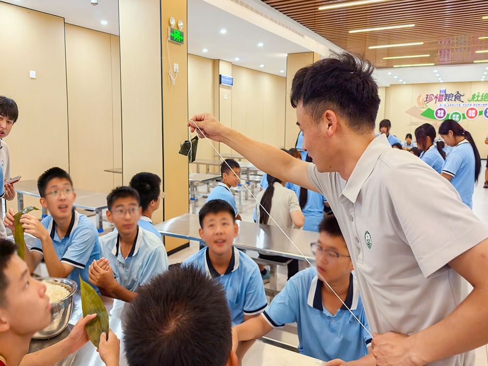 平顶山正规叛逆娃娃培训学校联系电话及择校指南